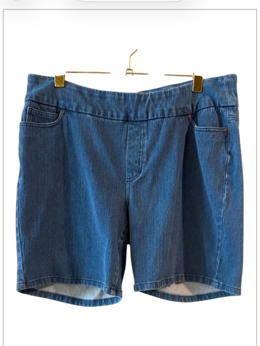 Coldwater Creek 18W Denim Bermuda Shorts Pull-On Stretch Blue Plus Size